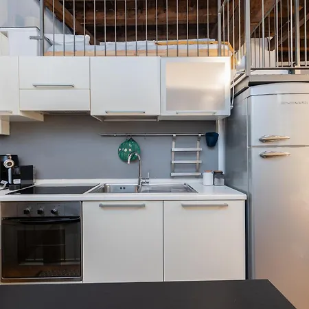 New! Nest Loft - Ac, Wi-fi , Sky Tv